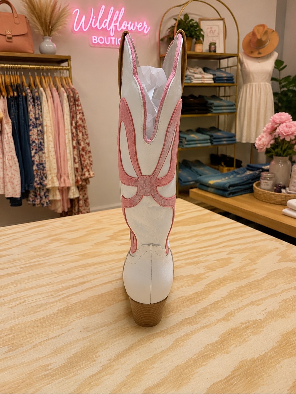 Oasis Society White Pink Bow Western Cowboy Boots NWT Size 6-9 - Picture 3 of 5